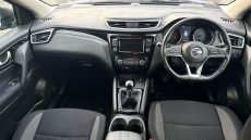 Nissan Qashqai 1.3 DiG-T Acenta Premium 5dr Petrol Hatchback